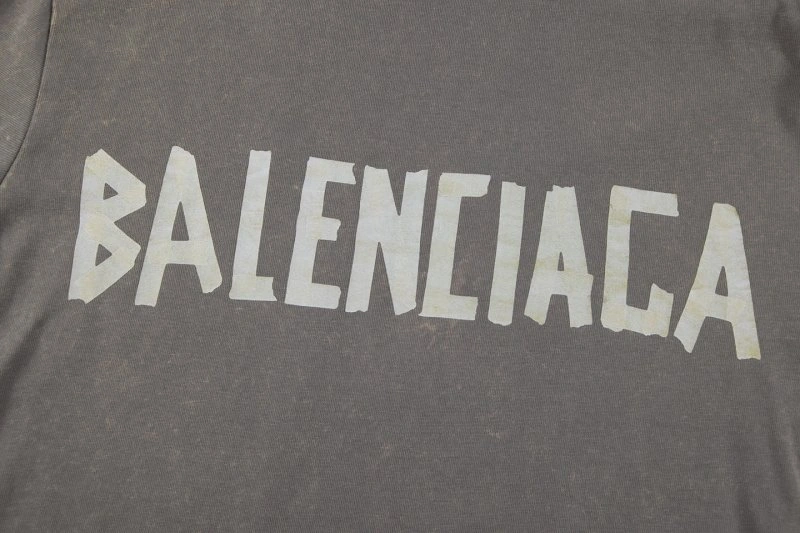 Sophisticated Balenciaga T-Shirts 96417