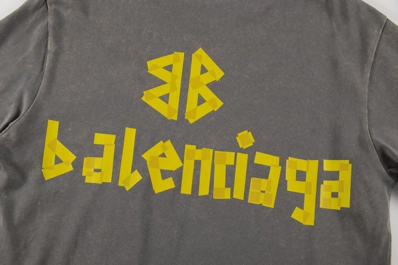 Sophisticated Balenciaga T-Shirts 96417