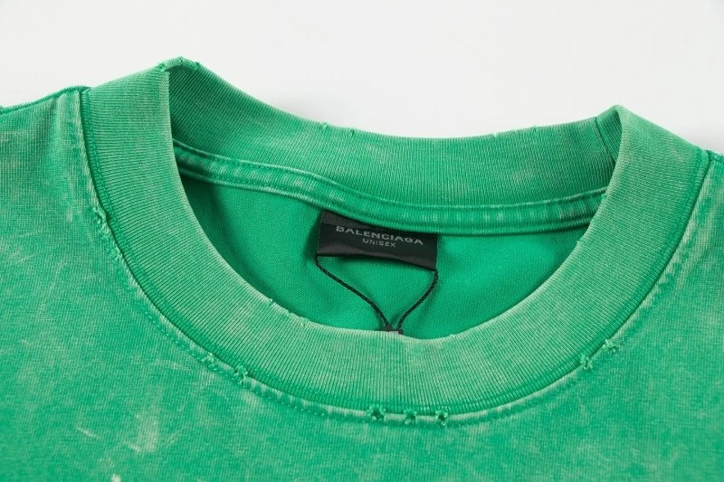 Reliable Balenciaga T-Shirts 96378
