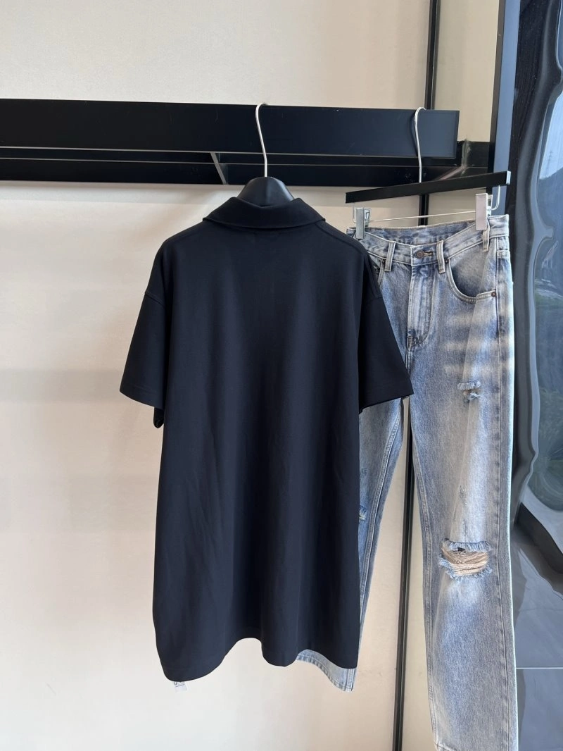 Balenciaga T-Shirts Resilient 96462