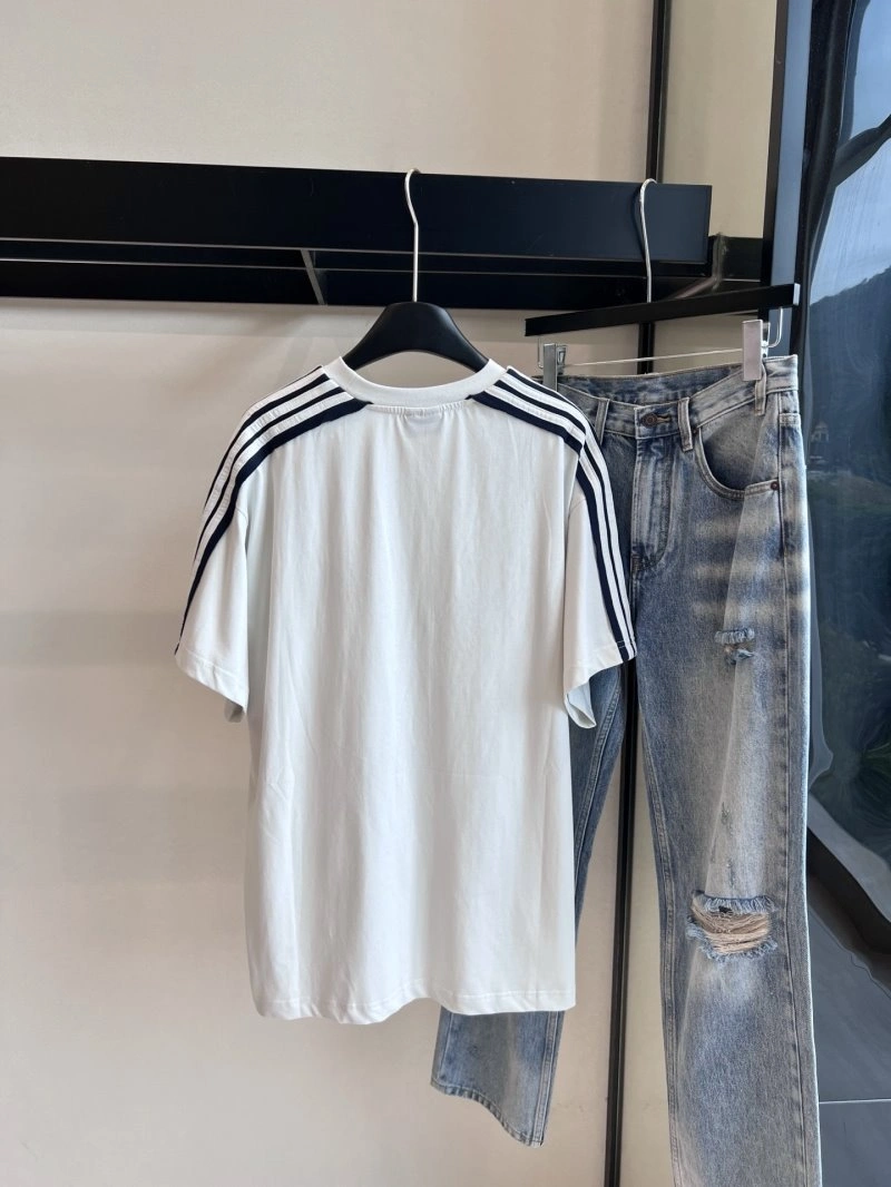 Efficient Balenciaga T-Shirts 96460