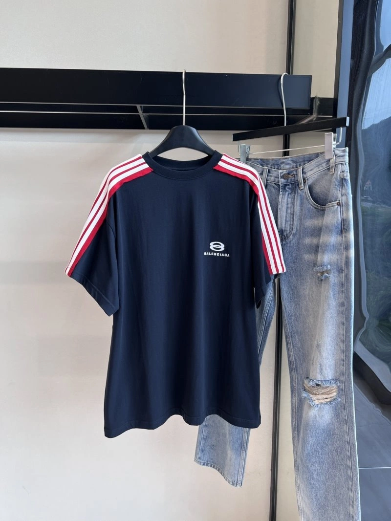 Efficient Balenciaga T-Shirts 96460