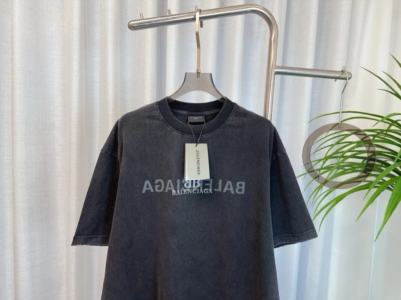 OdorResistant Balenciaga T-Shirts 96455