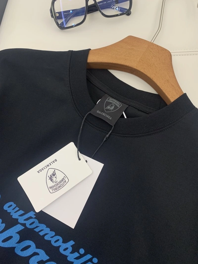 Soft Balenciaga T-Shirts 96310