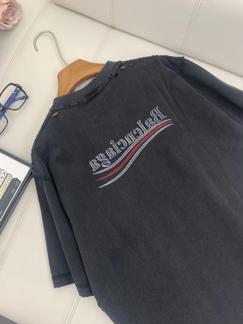 Balenciaga T-Shirts Lightweight 96337