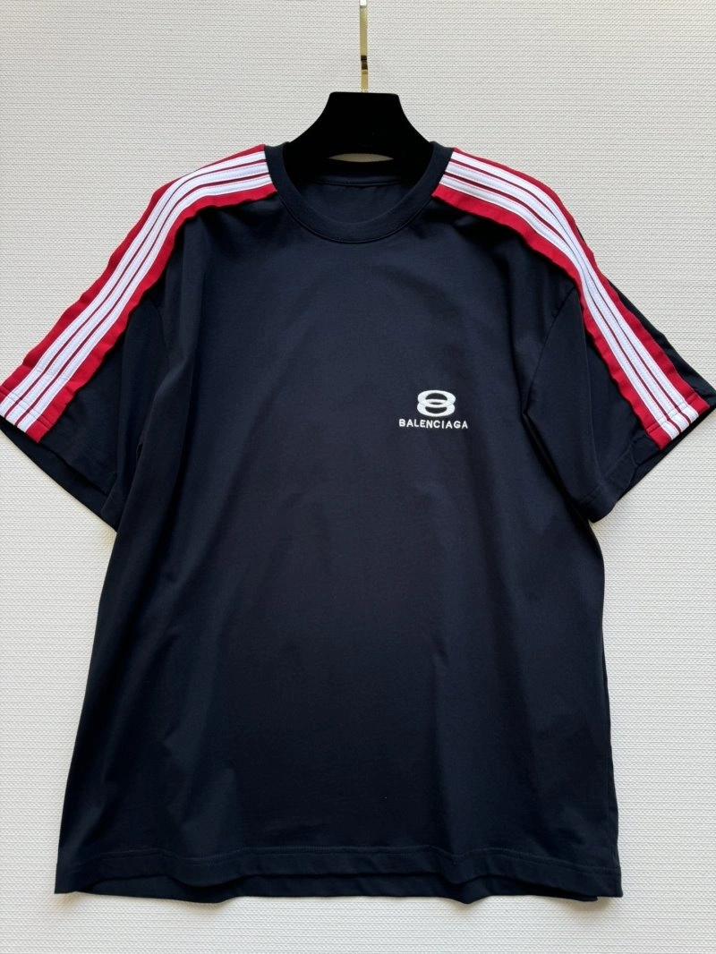 Balenciaga T-Shirts Comfortable 96299