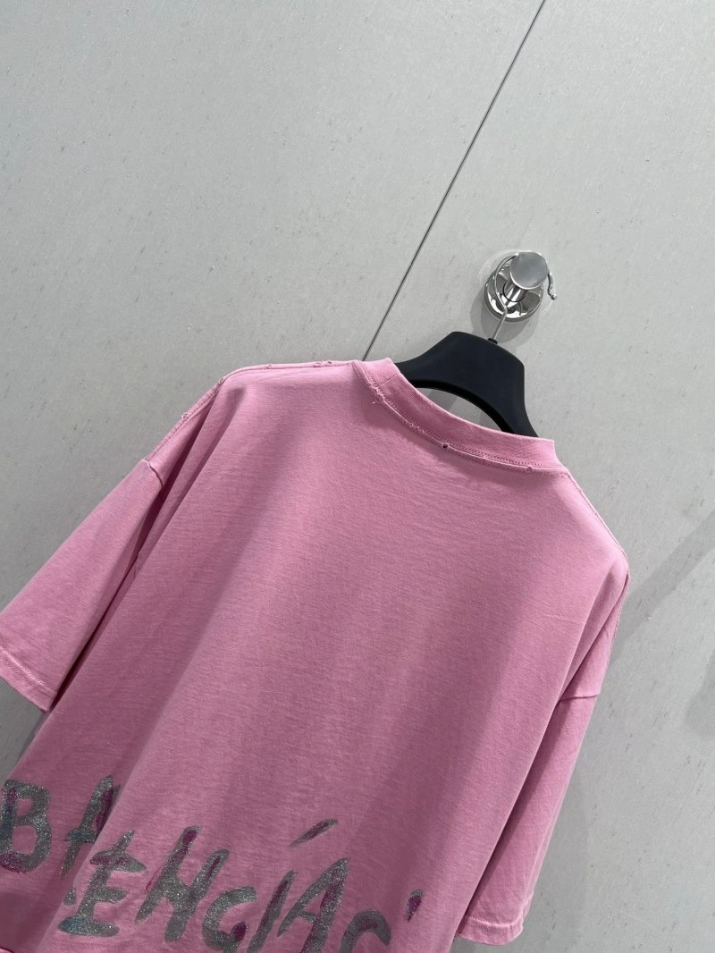 Versatile Balenciaga T-Shirts 96419