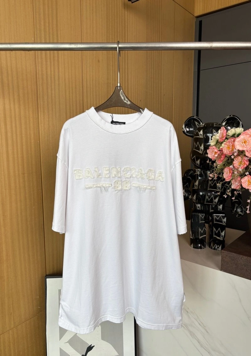 Soft Balenciaga T-Shirts 96331