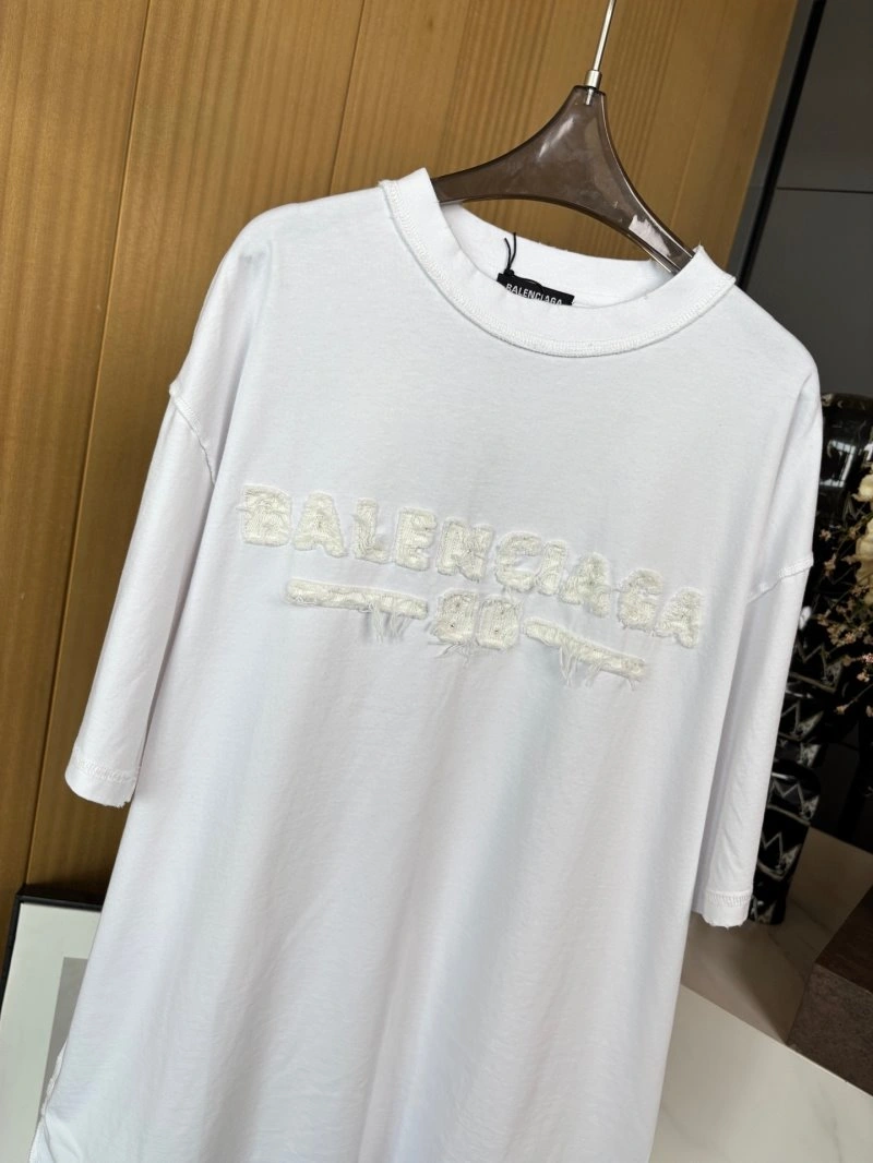 Soft Balenciaga T-Shirts 96331