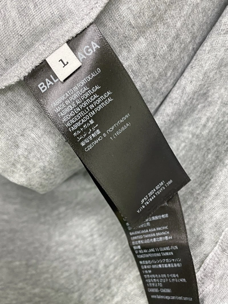 WeatherProof Balenciaga T-Shirts 96326