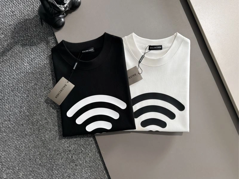 MultiPurpose Balenciaga T-Shirts 97631