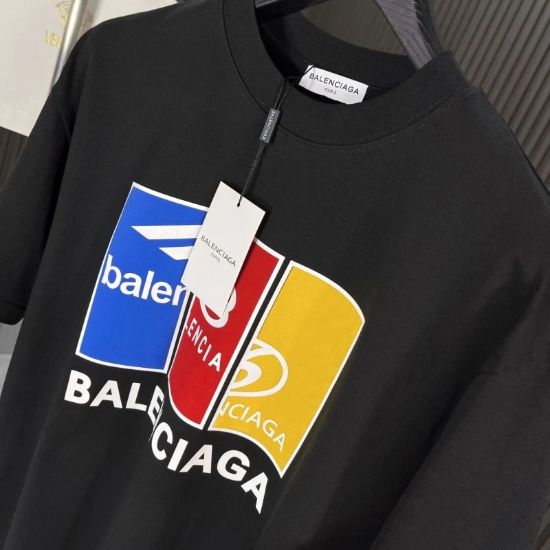 Lightweight Balenciaga T-Shirts 97618