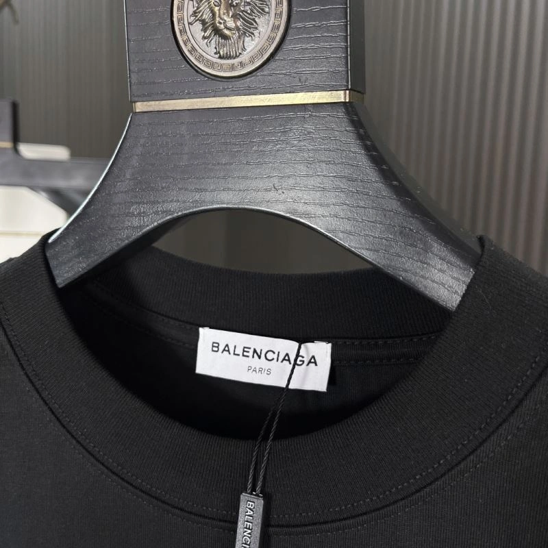 ComfortFit Balenciaga T-Shirts 97616