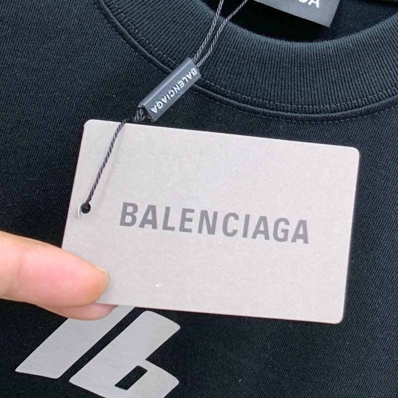 TechFriendly Balenciaga T-Shirts 97614