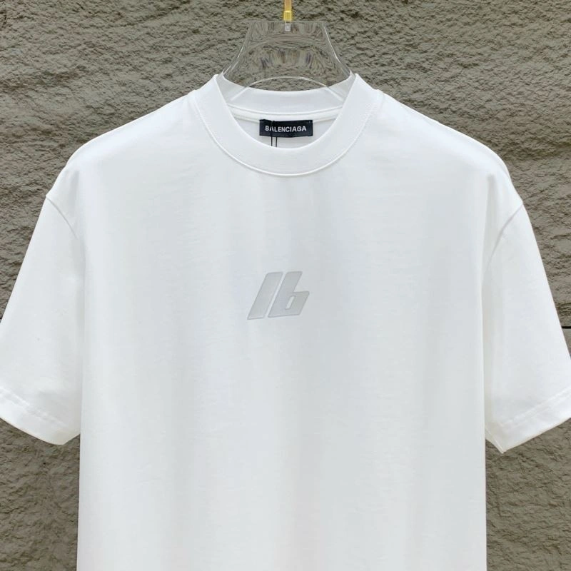 Vibrant Balenciaga T-Shirts 97612