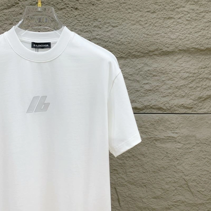 Vibrant Balenciaga T-Shirts 97612