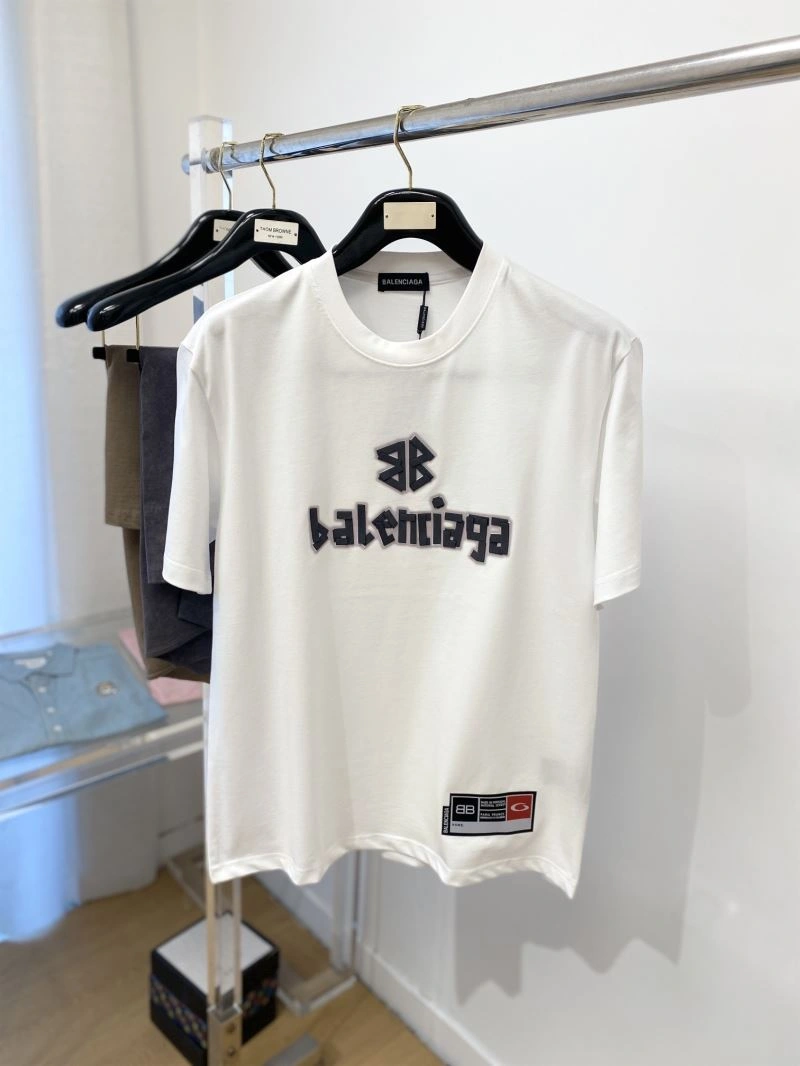 Balenciaga T-Shirts Durable 97582