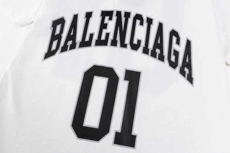 Neat Balenciaga T-Shirts 97585