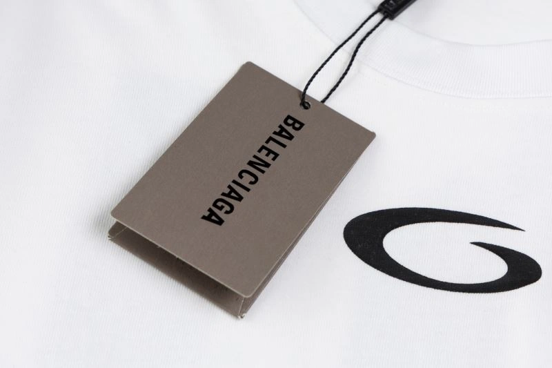 Neat Balenciaga T-Shirts 97585