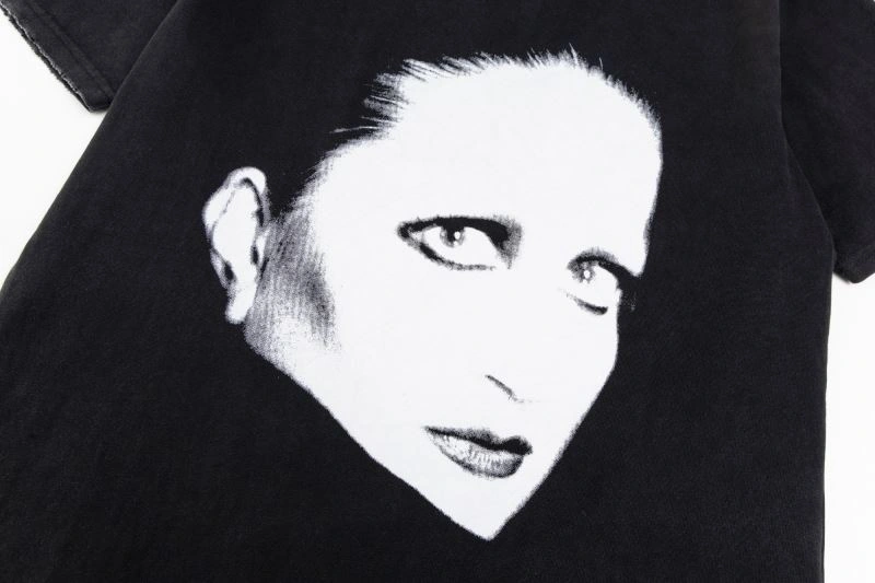 Seasonal Balenciaga T-Shirts 97557