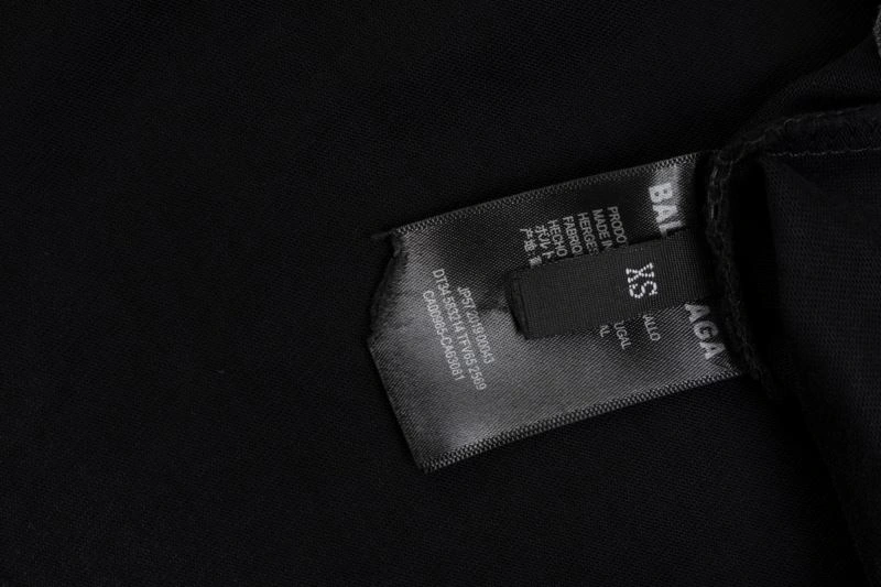Seasonal Balenciaga T-Shirts 97557