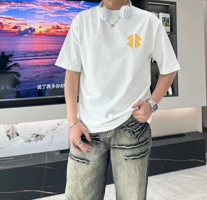 Balenciaga T-Shirts Durable 97551