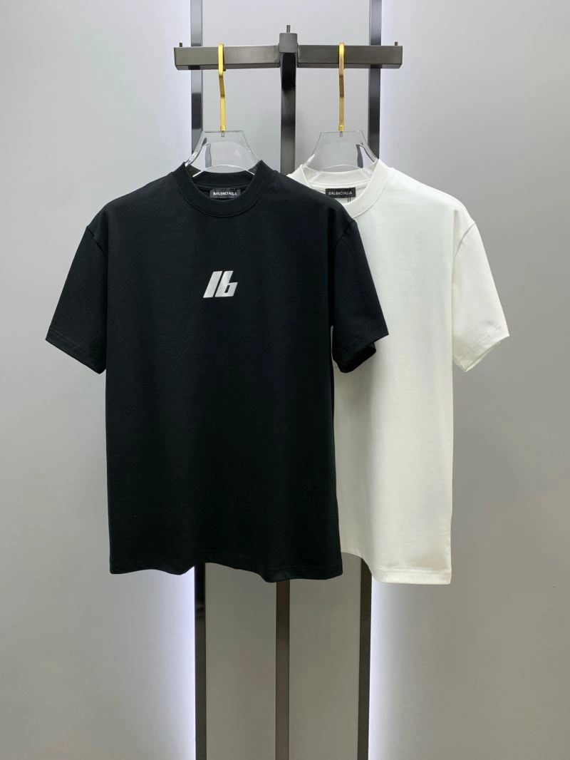 Balenciaga T-Shirts Resilient 97547
