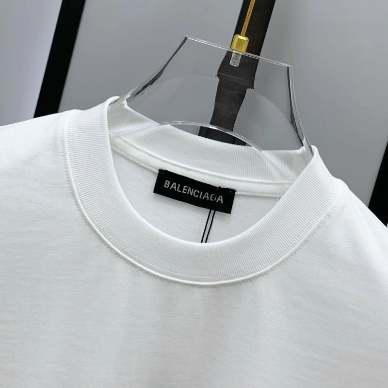 Balenciaga T-Shirts Resilient 97547