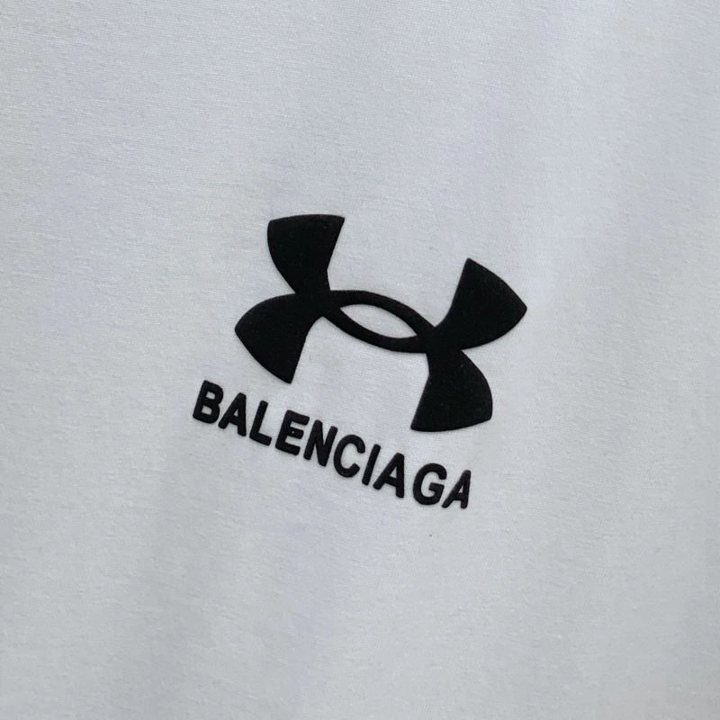 Vibrant Balenciaga T-Shirts 97575