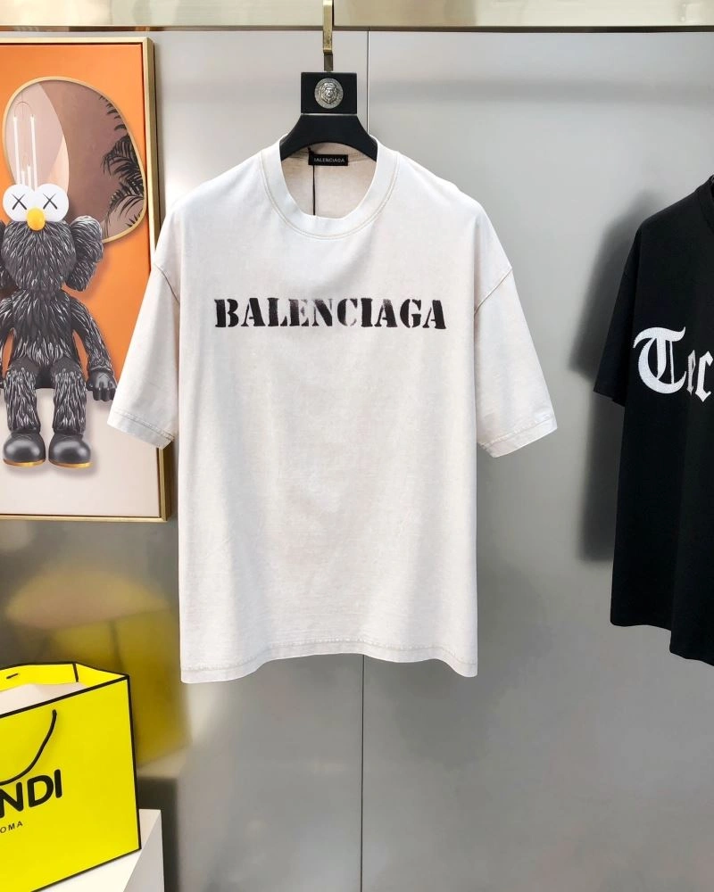 Lightweight Balenciaga T-Shirts 97531