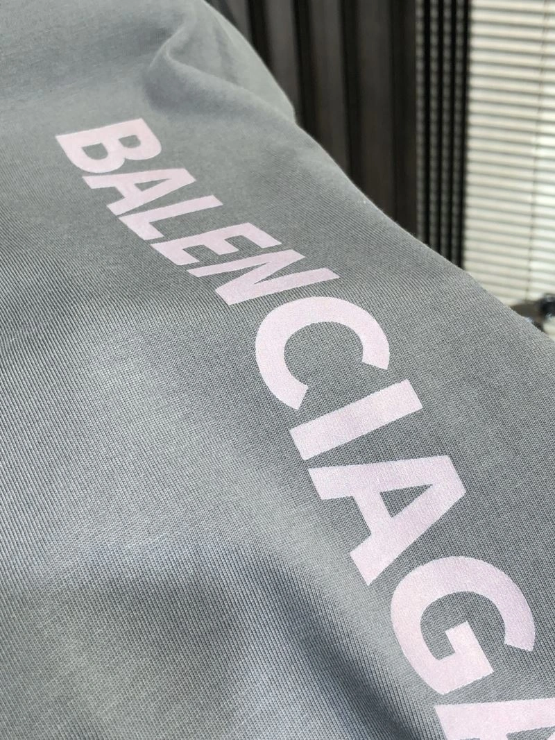 Balenciaga T-Shirts Neat 97519