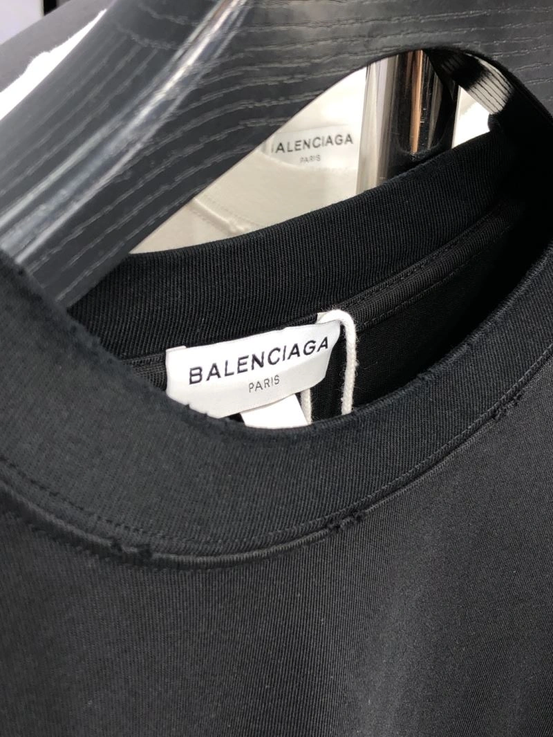 Balenciaga T-Shirts Reliable 97549