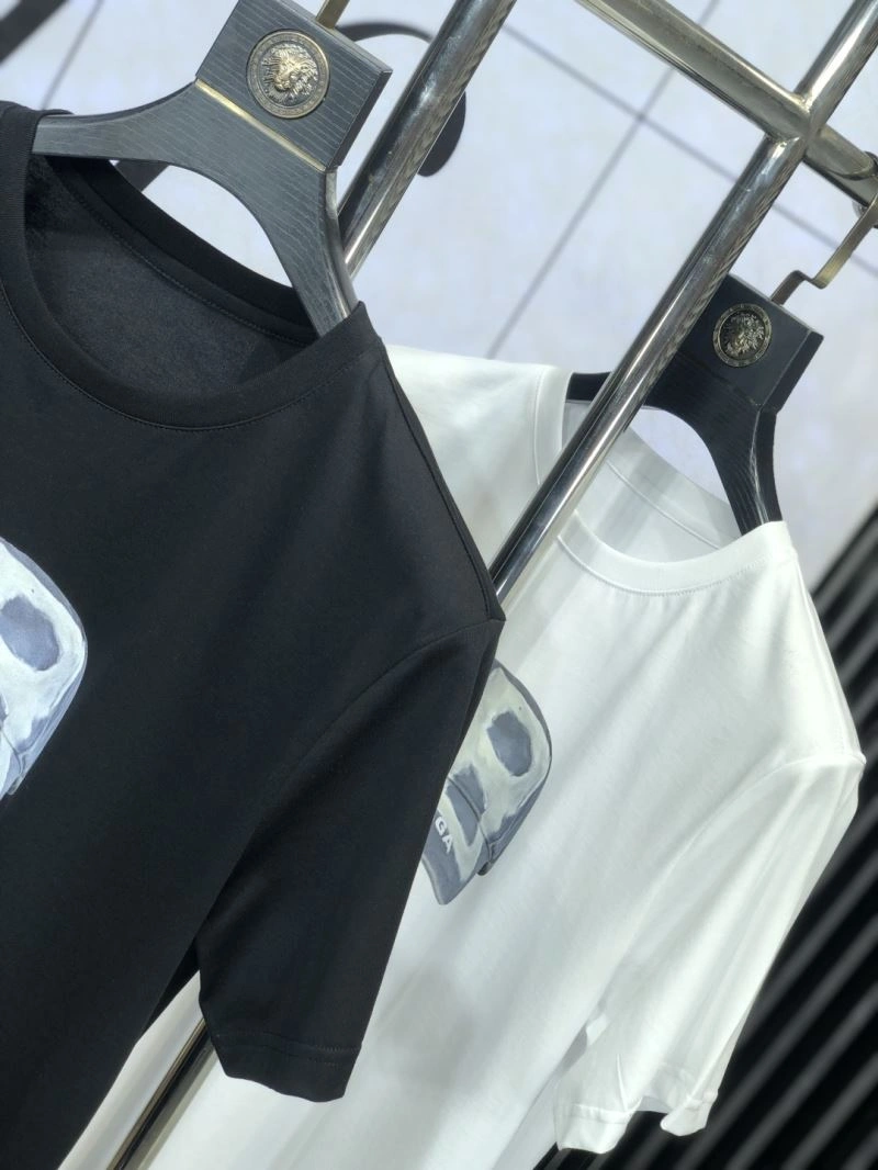 Stretchable Balenciaga T-Shirts 97509