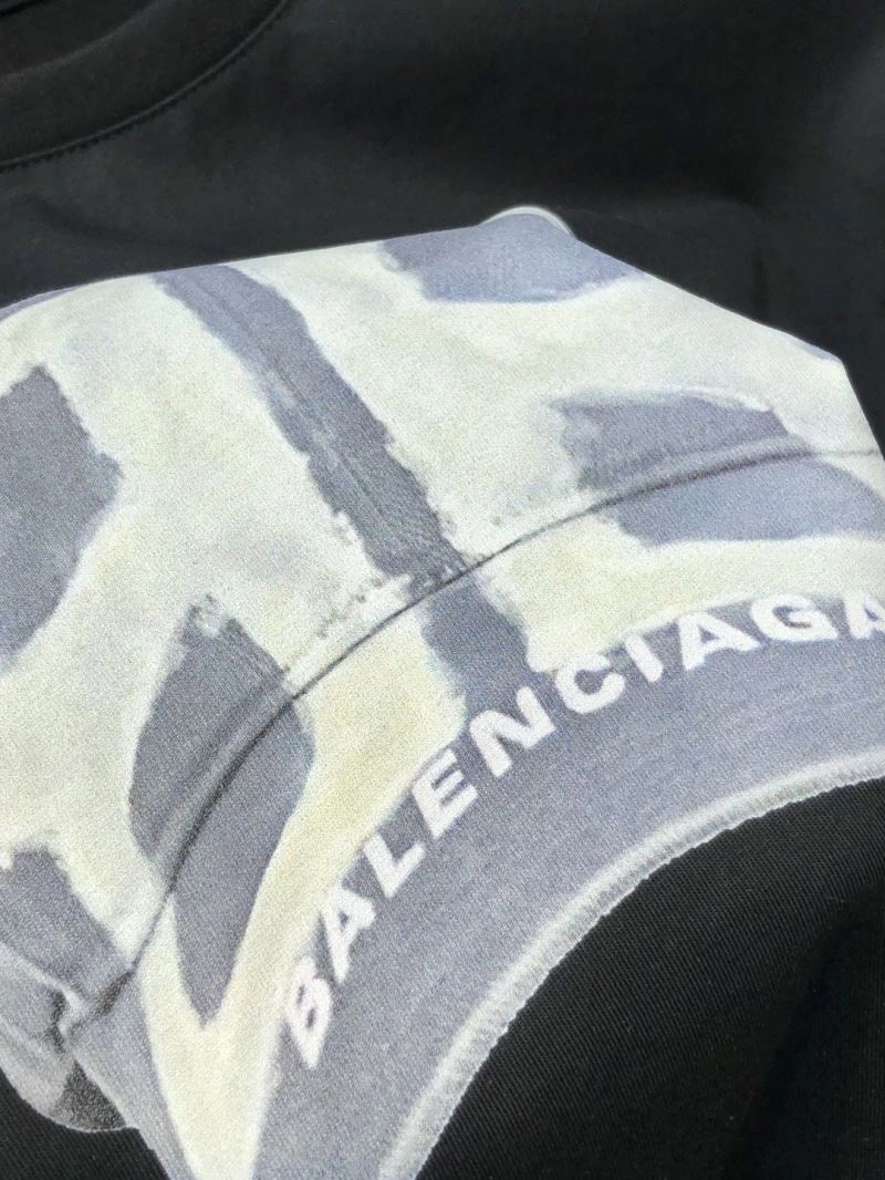 Stretchable Balenciaga T-Shirts 97509