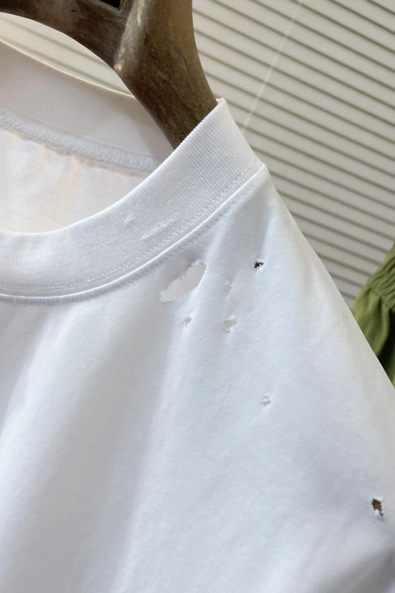 Lightweight Balenciaga T-Shirts 97505