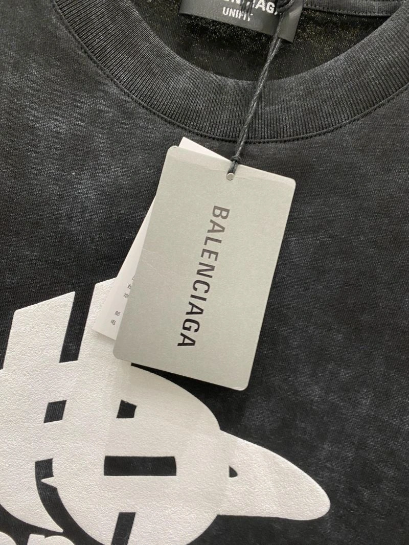 Resilient Balenciaga T-Shirts 97574