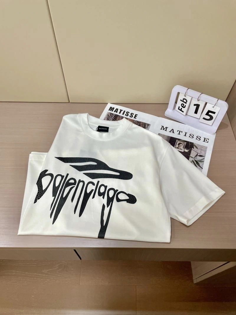 WeatherProof Balenciaga T-Shirts 97512