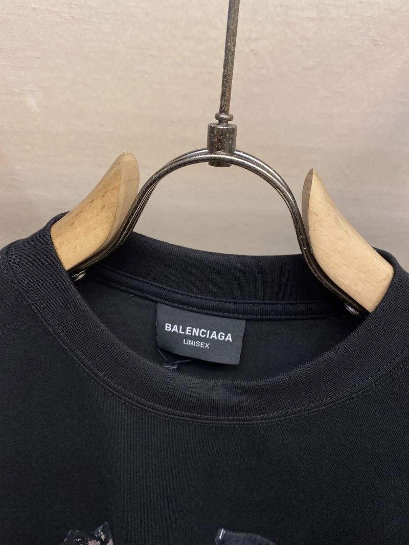 FlexibleFit Balenciaga T-Shirts 97534