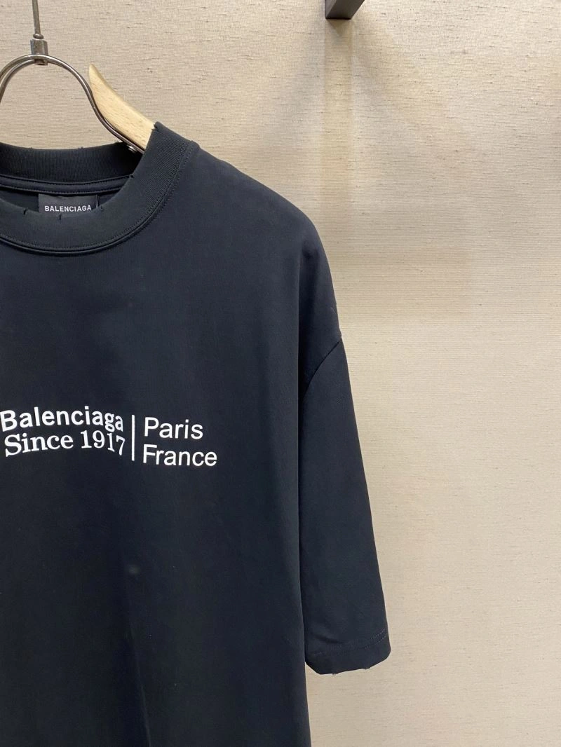 Balenciaga T-Shirts UrbanChic 97541