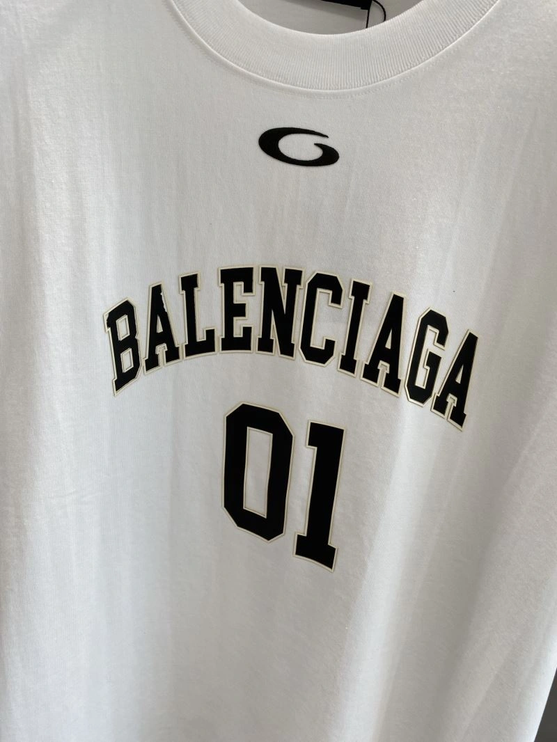 Lightweight Balenciaga T-Shirts 97578