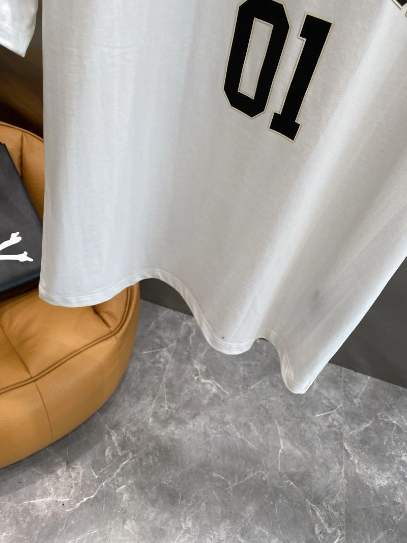 Lightweight Balenciaga T-Shirts 97578