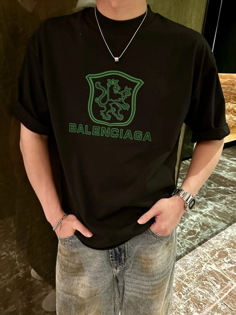 Neat Balenciaga T-Shirts 97501