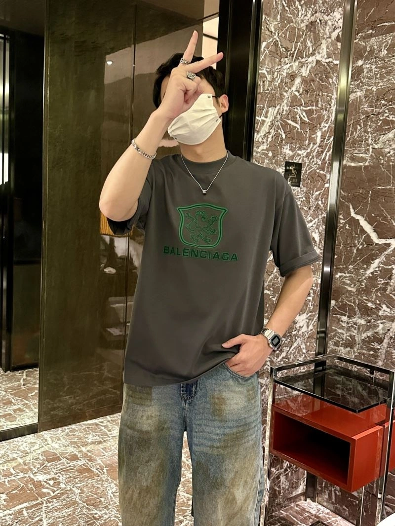 OdorResistant Balenciaga T-Shirts 97493
