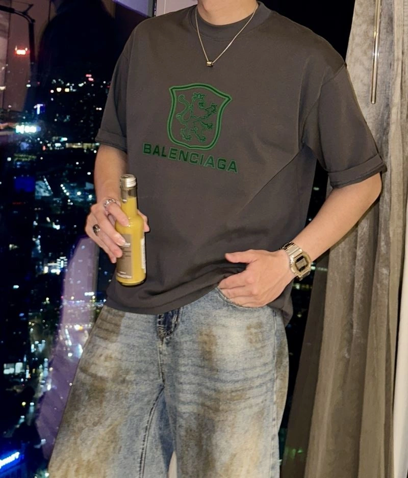 OdorResistant Balenciaga T-Shirts 97493