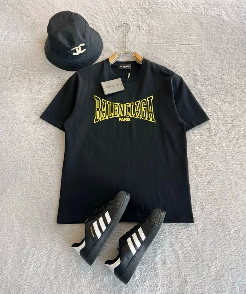 WellDesigned Balenciaga T-Shirts 97518