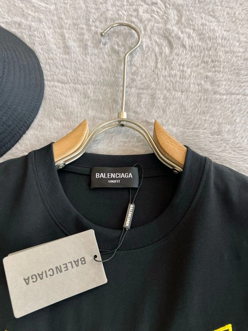 WellDesigned Balenciaga T-Shirts 97518