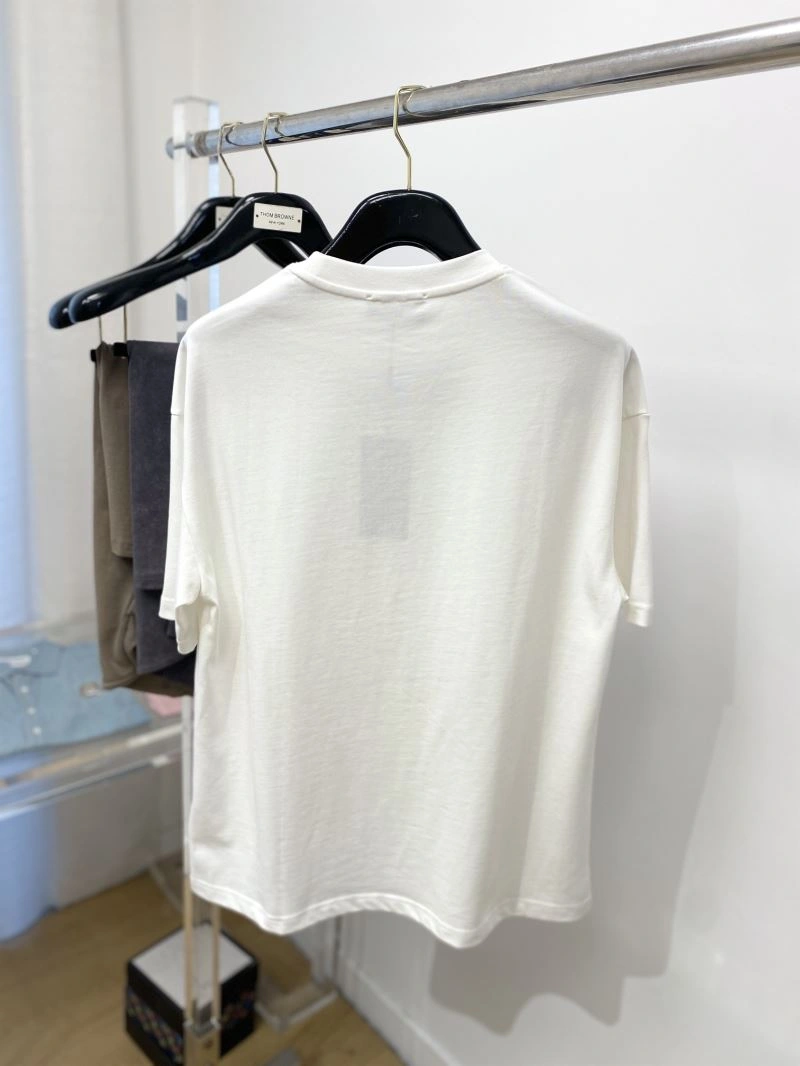 Balenciaga T-Shirts ModernLook 97497