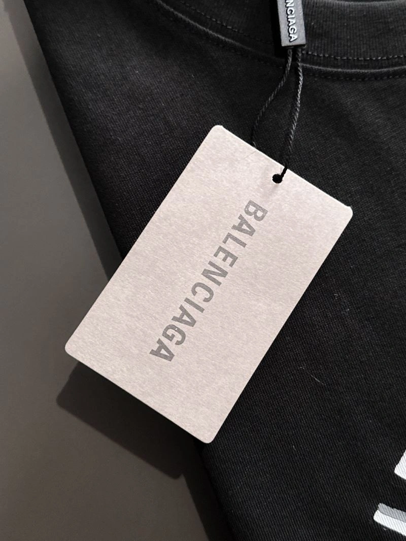 Balenciaga T-Shirts WellDesigned 97444