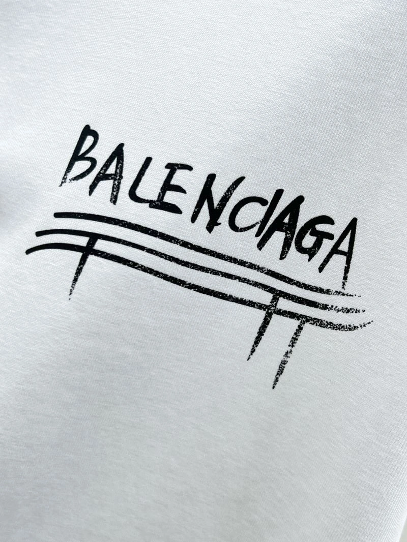 Supportive Balenciaga T-Shirts 97440