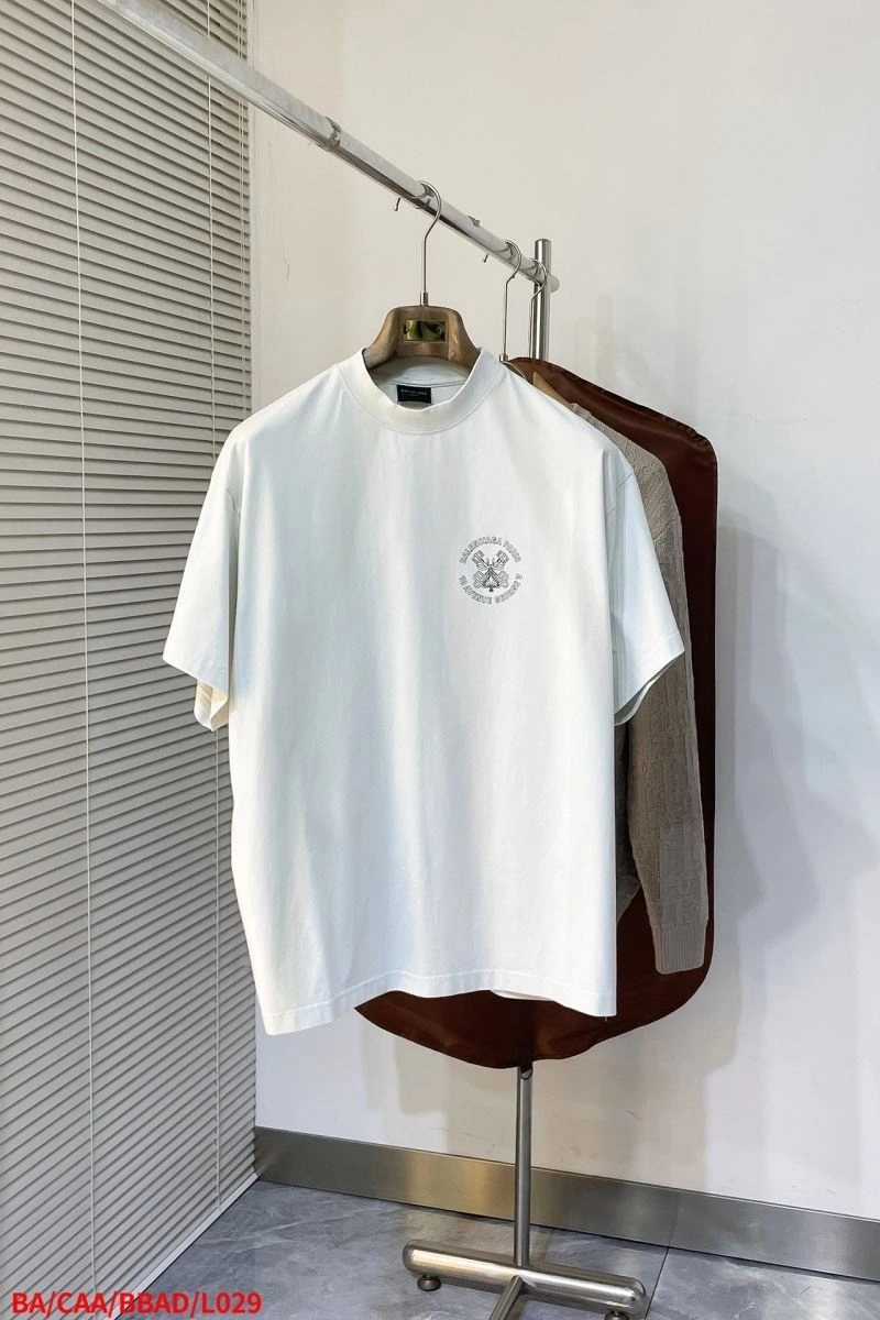 Sporty Balenciaga T-Shirts 97441